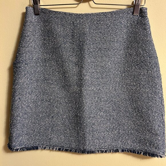 Banana Republic Dresses & Skirts - Banana Tweed fringe skirt
